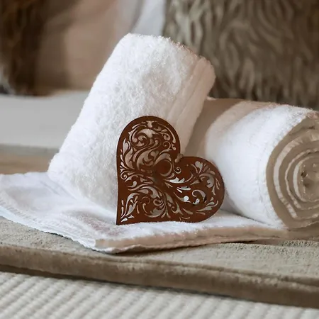 Le Grillon By Interhome *