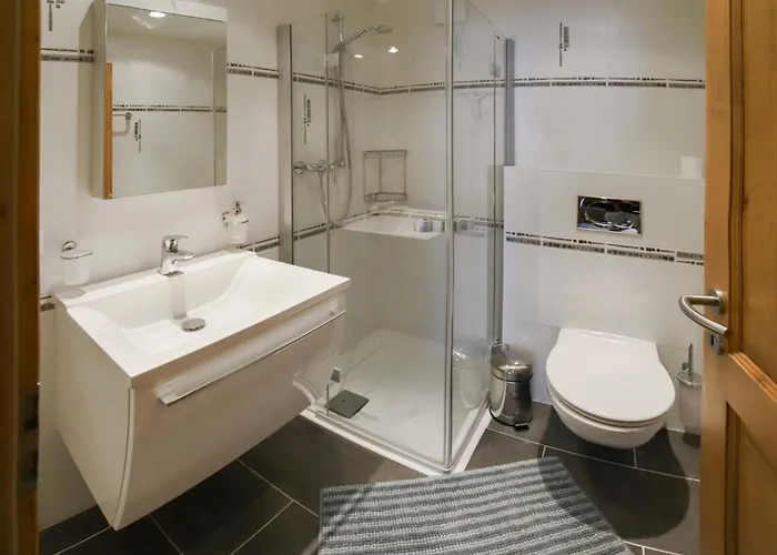 샬레 Le Grillon By Interhome