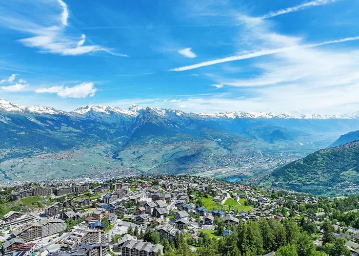 샬레 Le Grillon By Interhome